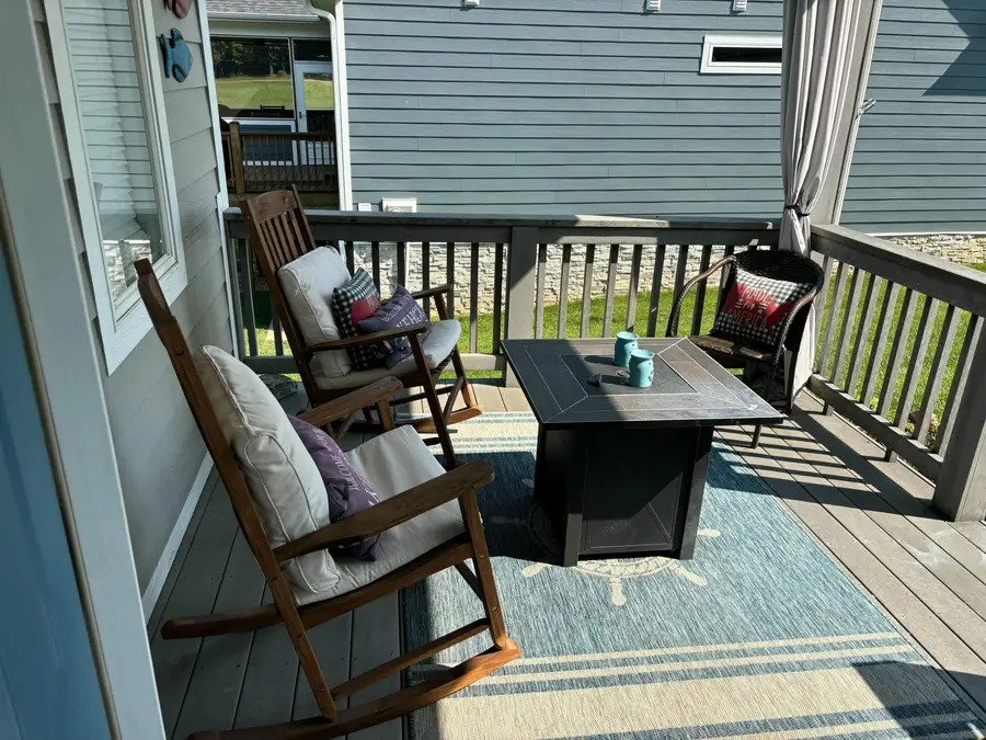 205 Retreat, Huddleston, VA 24104 - #3