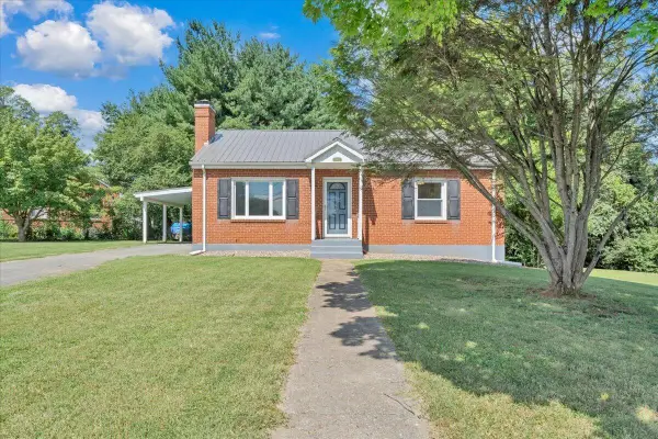 3452 Oaklawn Ave Nw, Roanoke, VA 24012