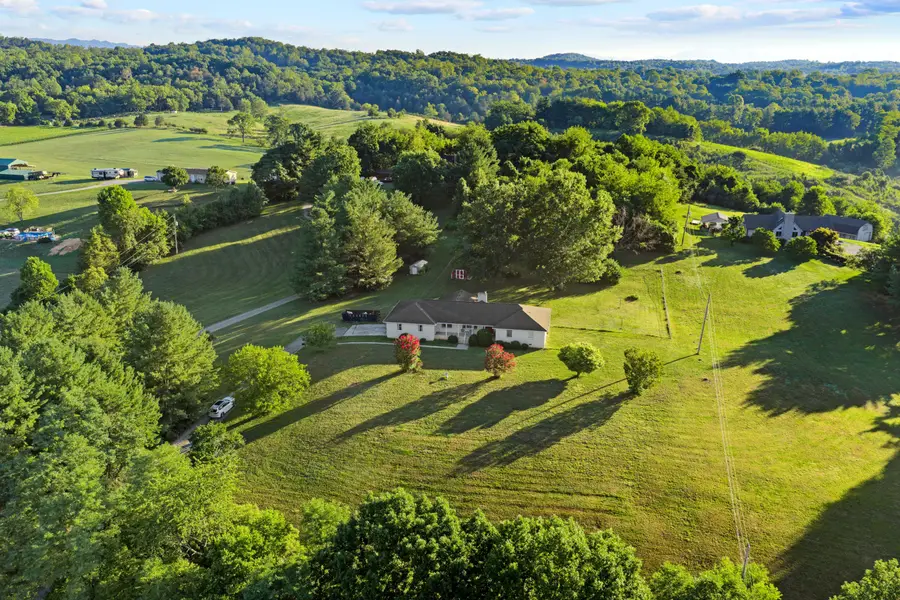 2812 Catawba, Troutville, VA 24175 - #2