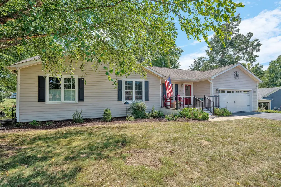 1089 Marie, Huddleston, VA 24104 - #2