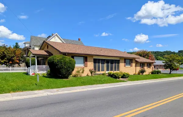 301 E Fudge, Covington, VA 24426