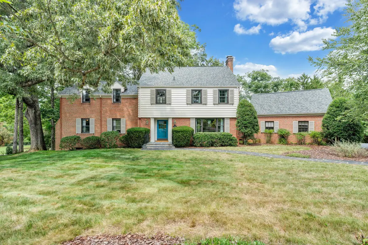 3333 Mud Lick Rd Sw, Roanoke, VA 24018 - #1