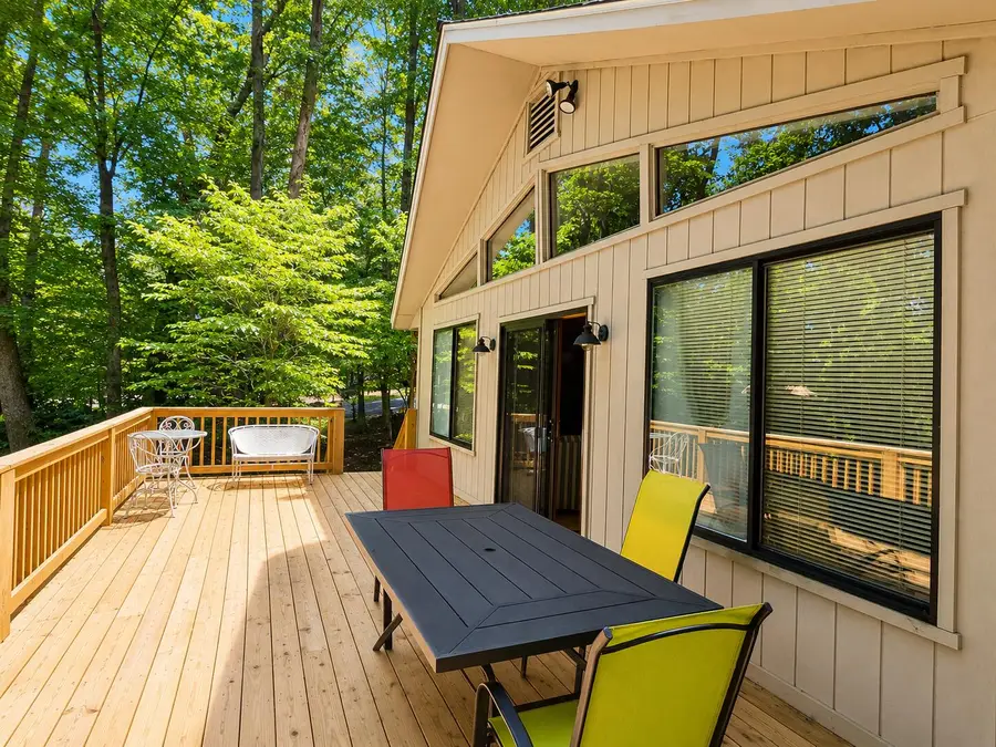 75 Nuthatch, Moneta, VA 24121 - #2