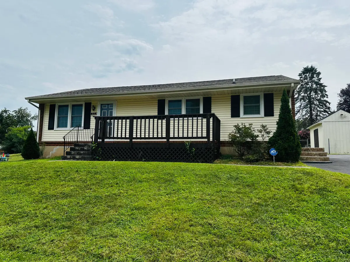 123 Hillview, Roanoke, VA 24019 - #1