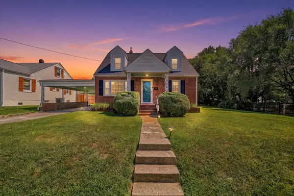 424 Goodwin Ave, Salem, VA 24153
