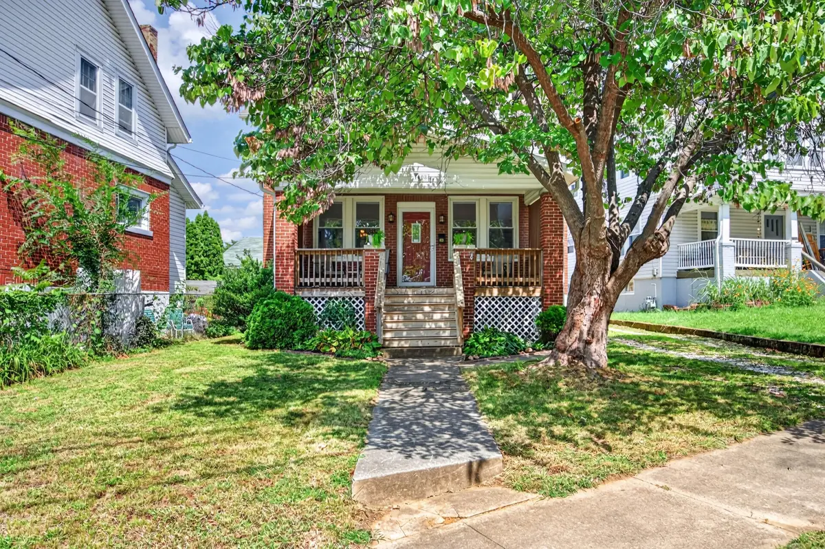 1108 6th, Roanoke, VA 24013 - #1