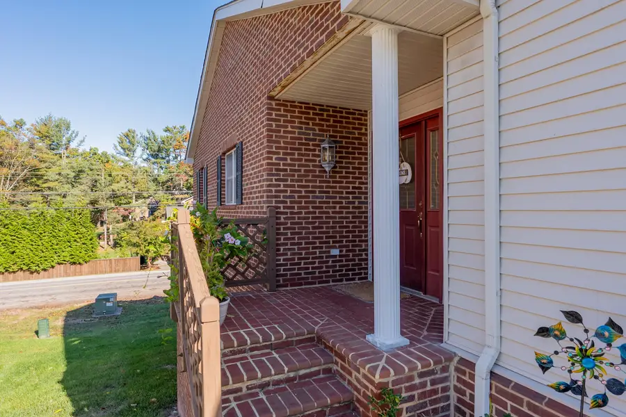 1005 Edwards, Blacksburg, VA 24060 - #3
