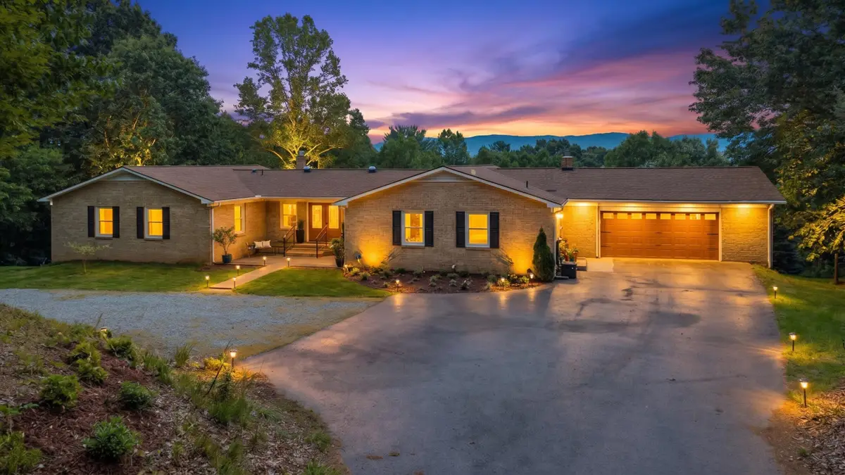 4800 Wade, Roanoke, VA 24018 - #1