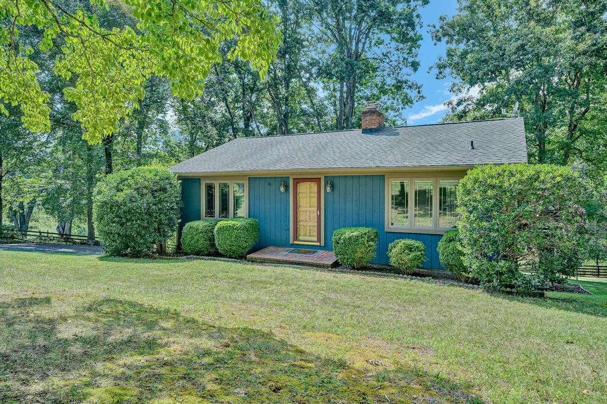 3341 Nemmo, Vinton, VA 24179 - #1