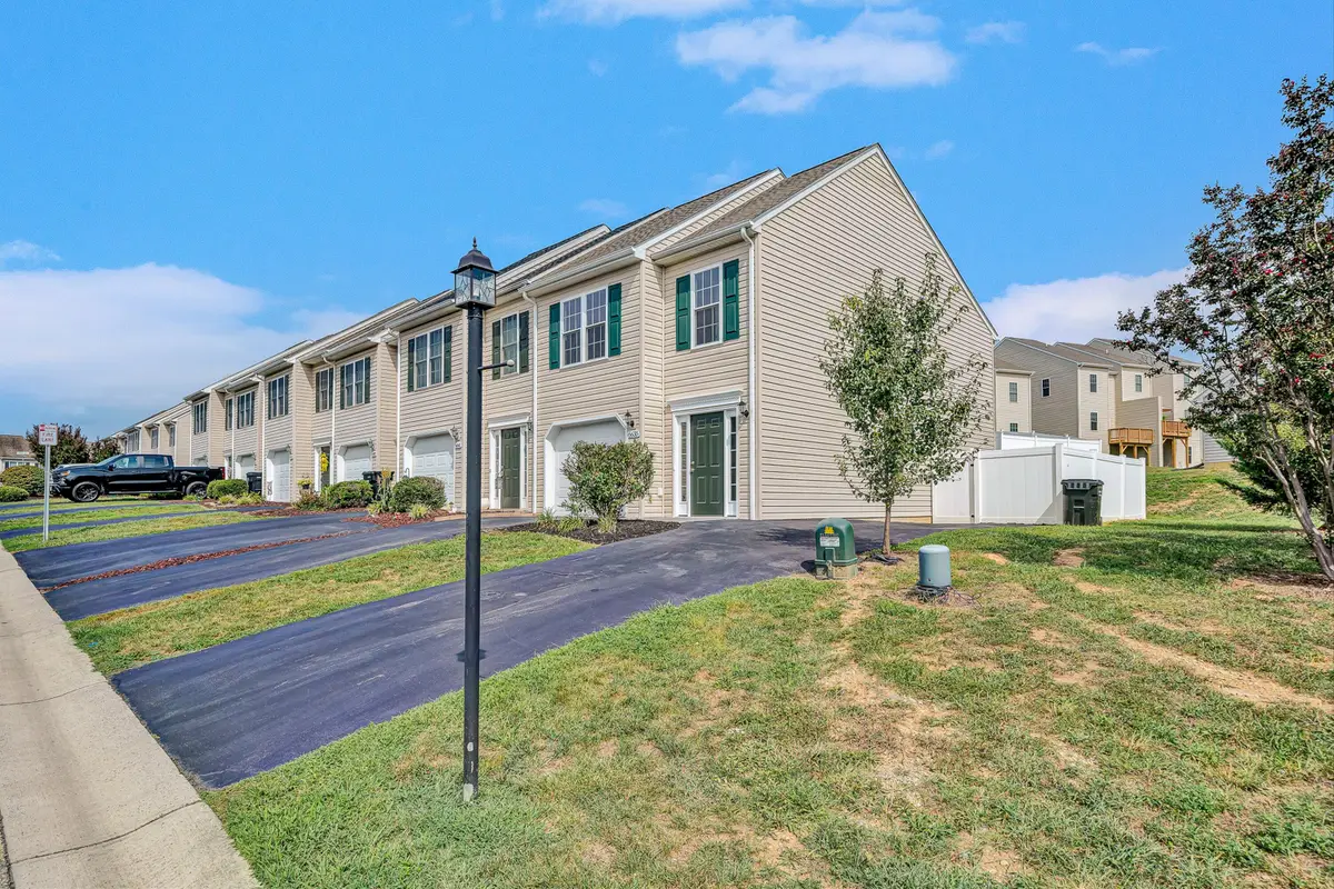 6635 Village Green, Roanoke, VA 24019 - #1
