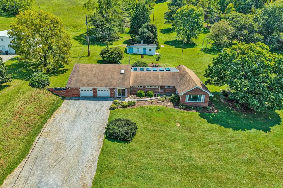 318 Rogers, Cloverdale, VA 24077 - #2