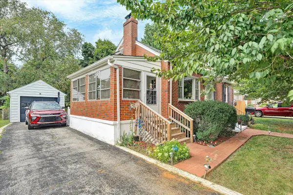 5328 Malvern Rd, Roanoke, VA 24012