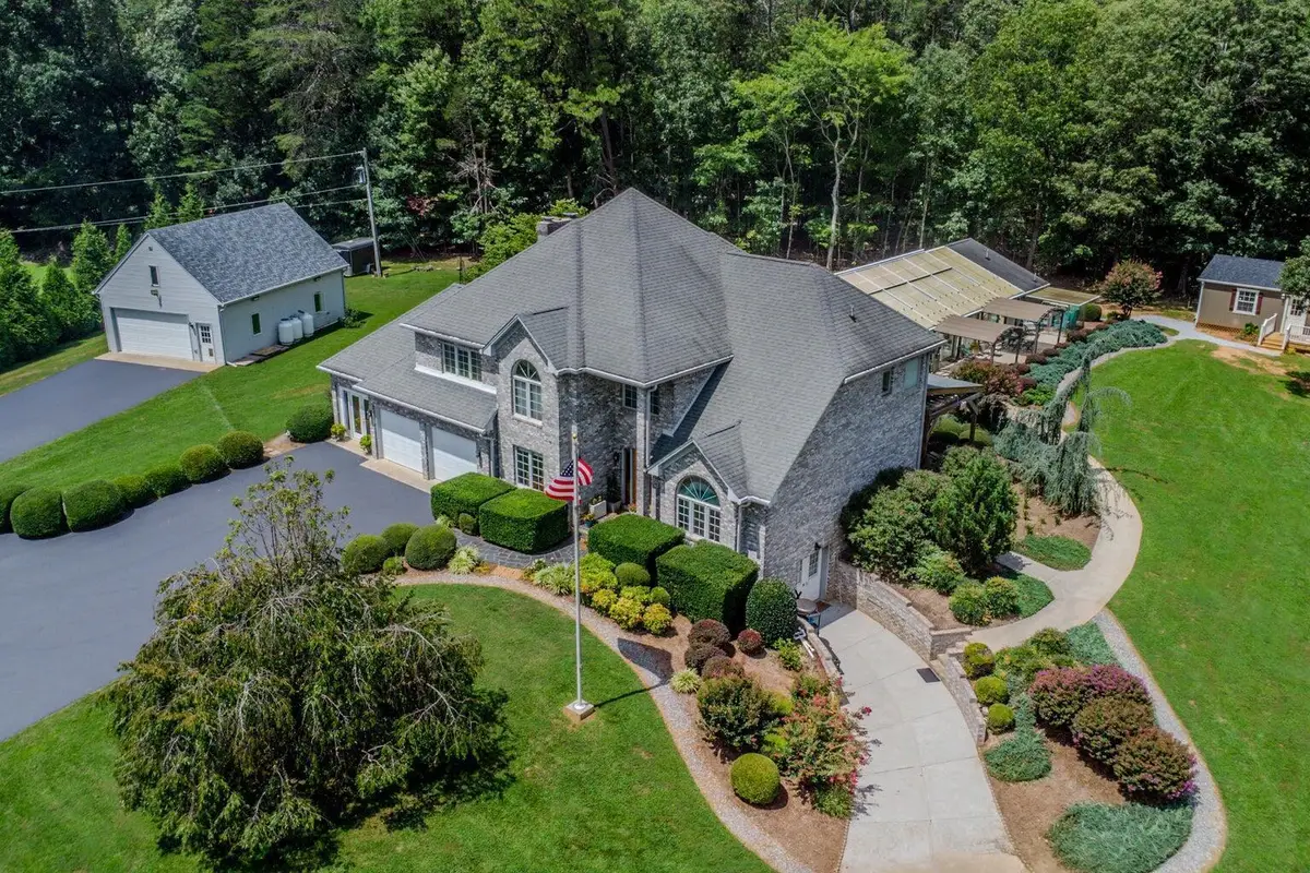 1193 Yarrow, Bedford, VA 24523 - #1