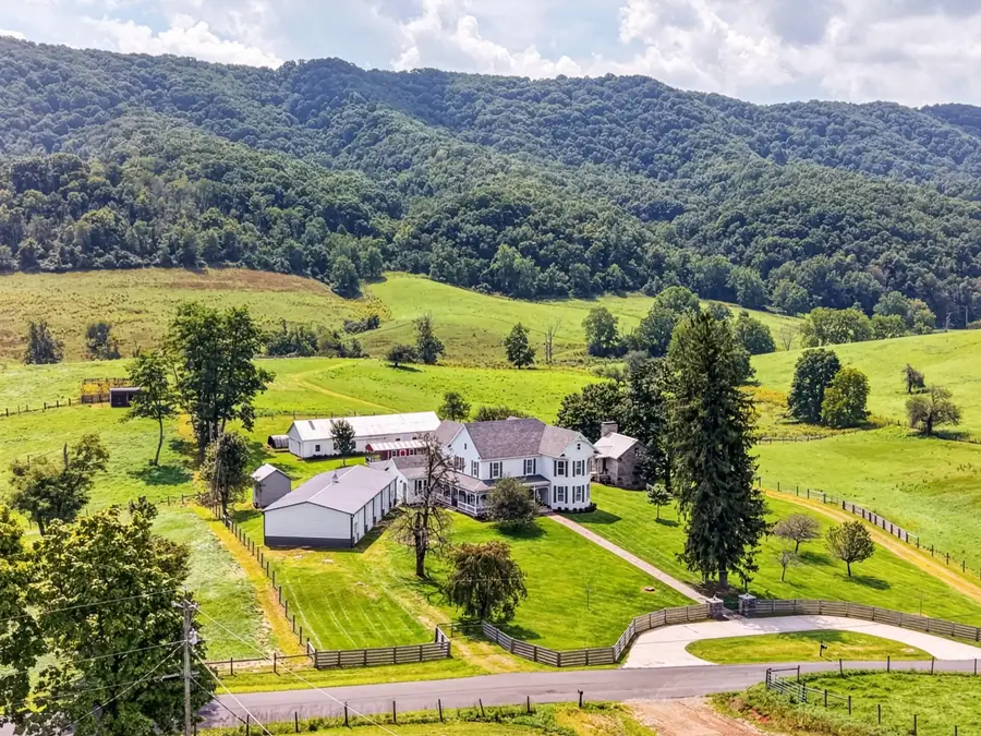 743 Crocketts Cove, Wytheville, VA 24382 - #3