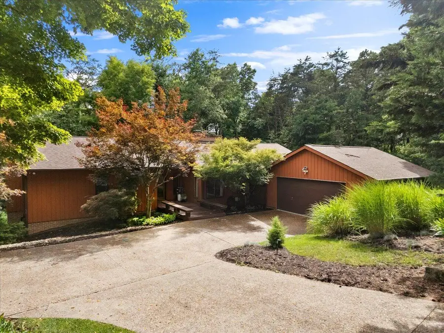 1102 Deerfield, Blacksburg, VA 24060 - #2