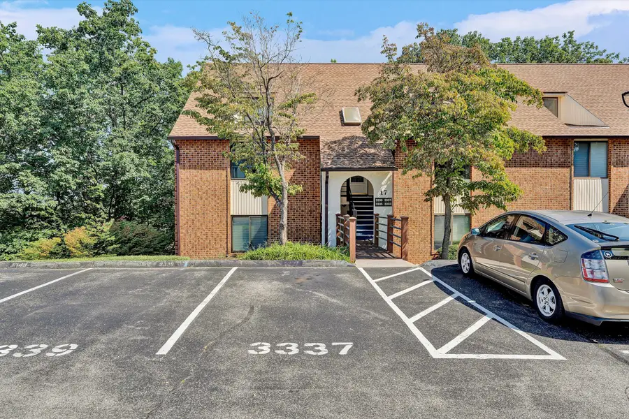 3337 Forest Ct #Bldg 17, Roanoke, VA 24018 - #2