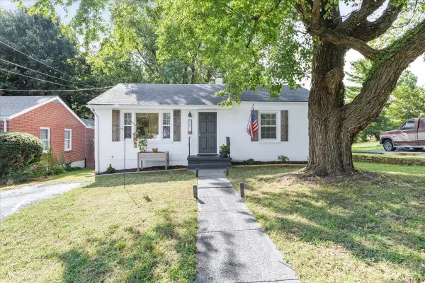 325 S Preston, Vinton, VA 24179