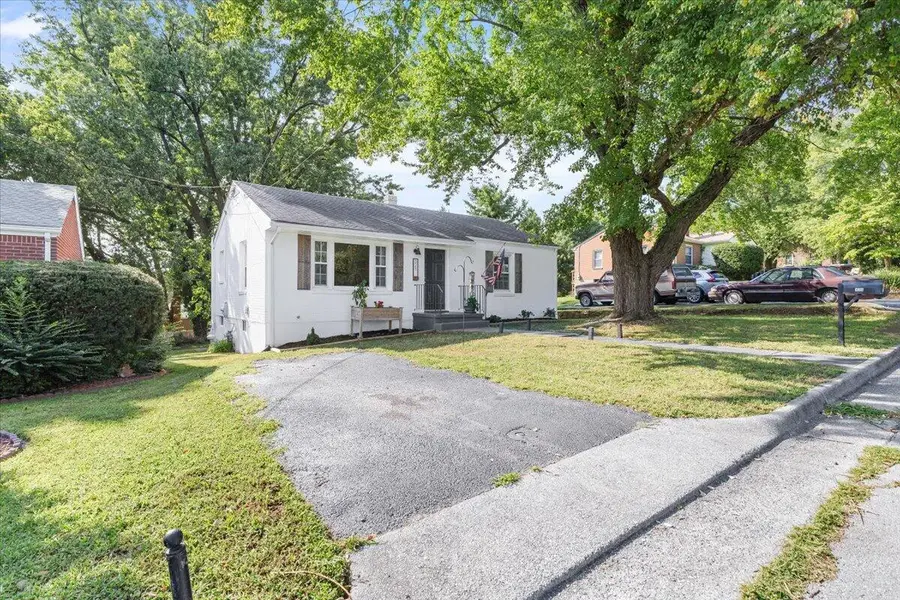 325 S Preston, Vinton, VA 24179 - #3