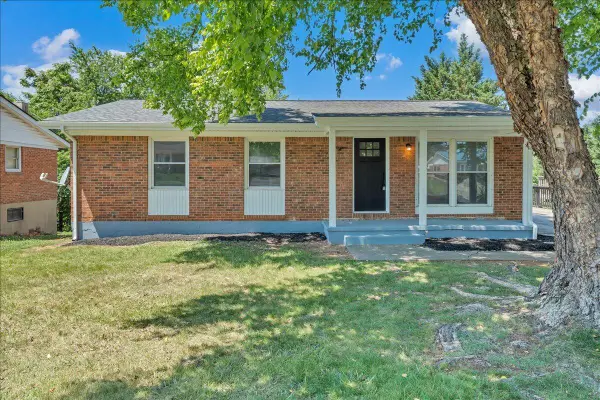 1072 Maywood, Vinton, VA 24179