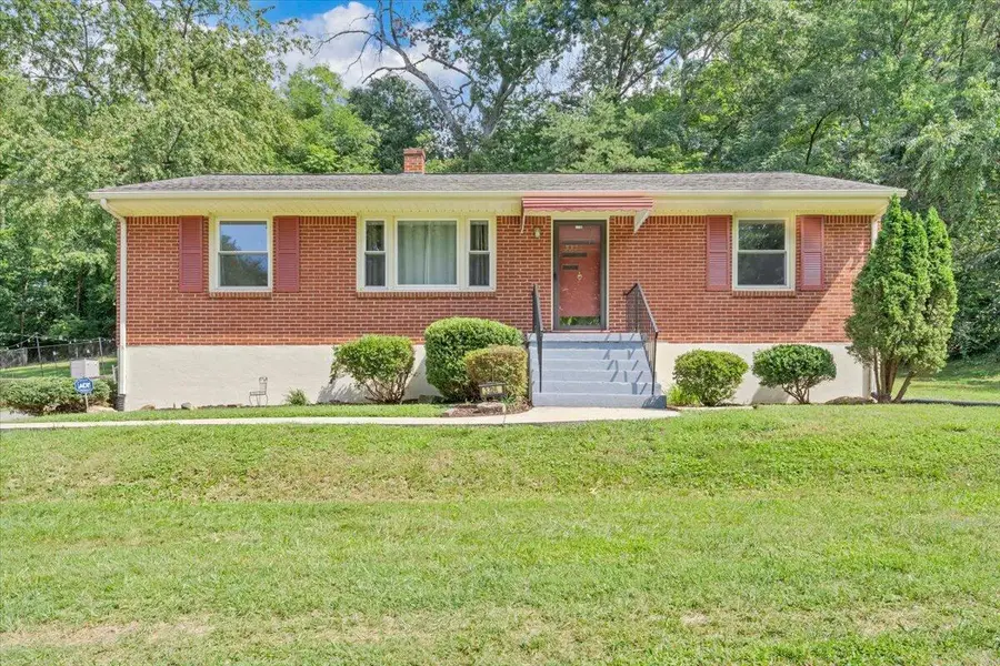 3326 Manassas, Roanoke, VA 24018 - #2