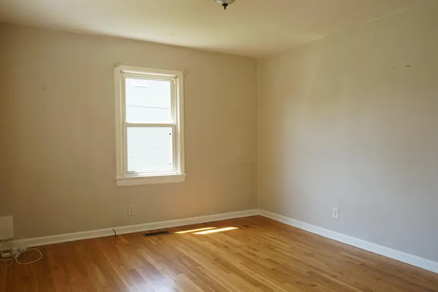 3216 Maplelawn, Roanoke, VA 24012 - #3