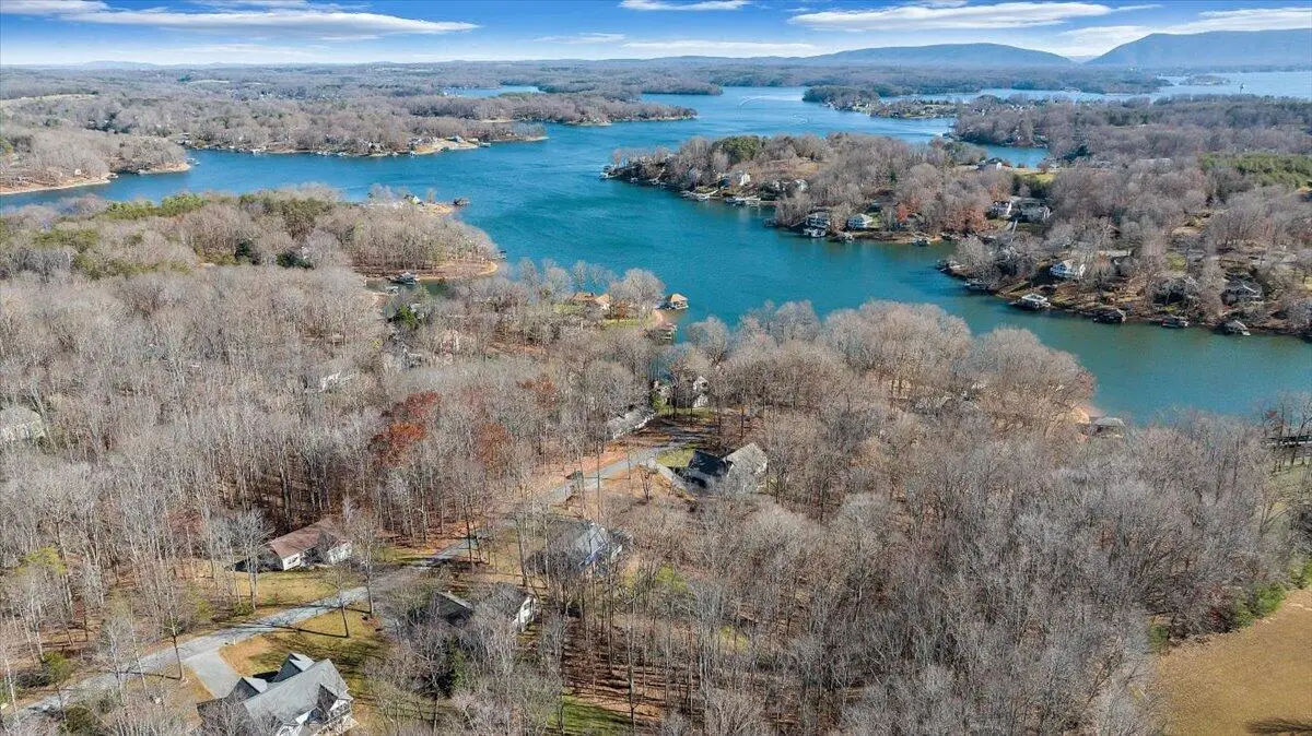 Lot 8 Leeward, Moneta, VA 24121 - #1