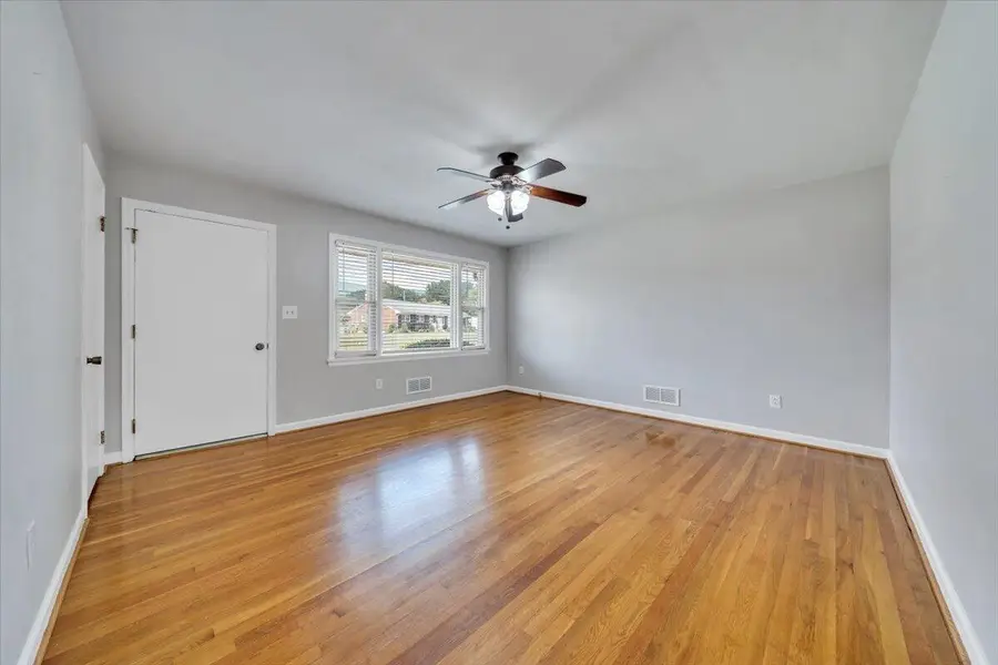 2409 Rollingwood, Salem, VA 24153 - #3