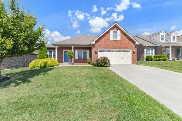 131 North Oaks, Salem, VA 24153