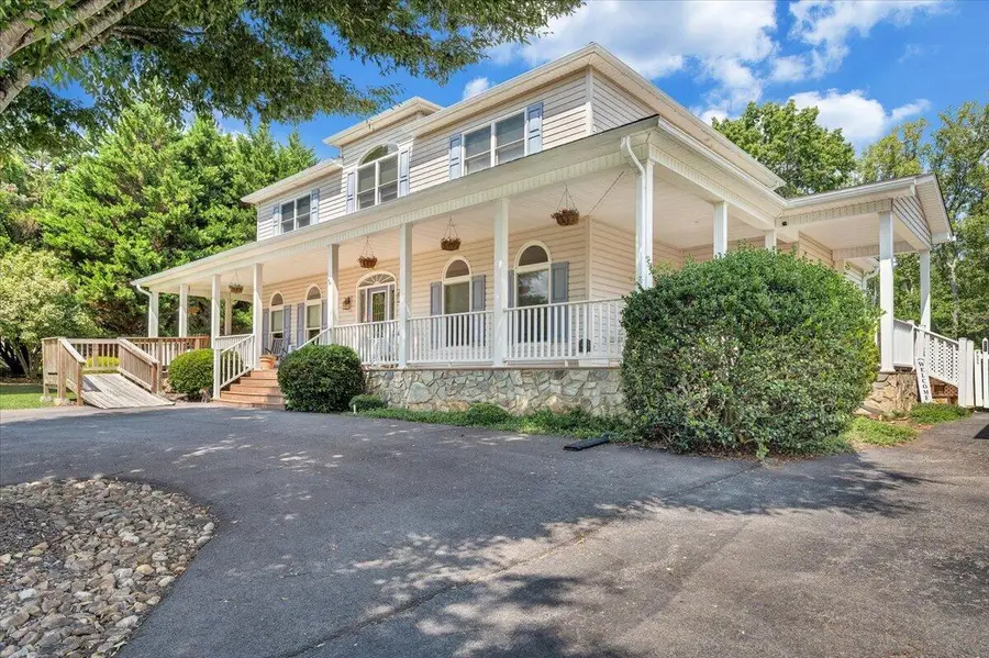 207 Shedd, Hardy, VA 24101 - #3