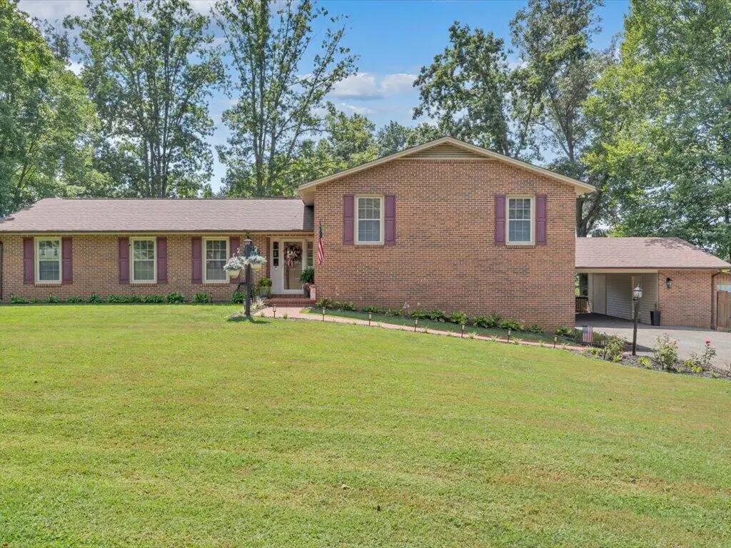 13 Nottingham, Bassett, VA 24055 - #1