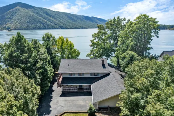 2299 Capewood, Huddleston, VA 24104
