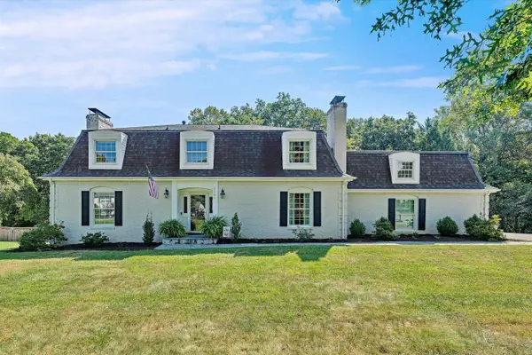 5151 Falcon Ridge, Roanoke, VA 24018