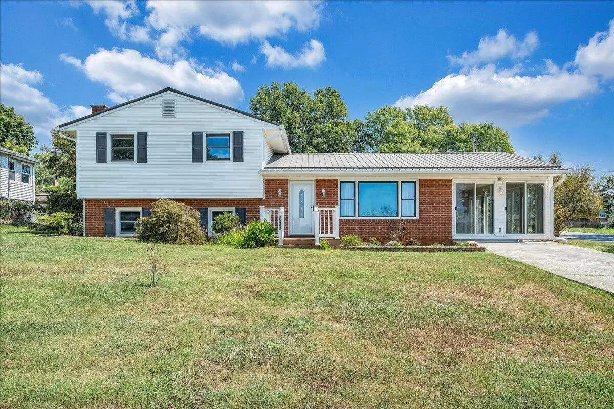 5605 Oakland, Roanoke, VA 24019 - #1