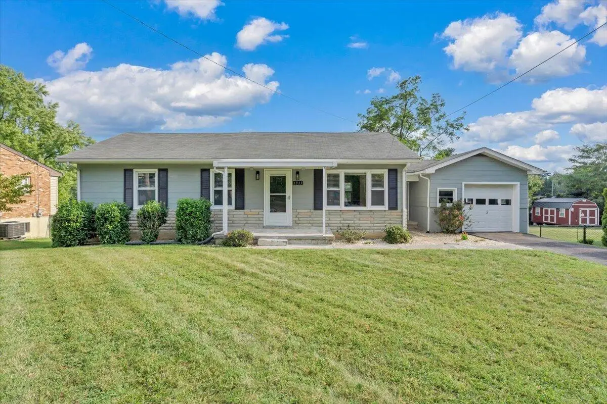 1913 Kiska, Salem, VA 24153 - #1