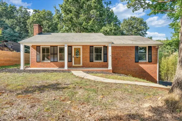 1436 Mountain Pass, Blue Ridge, VA 24064