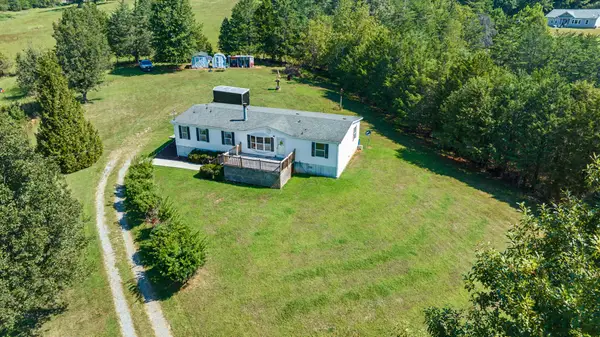 1054 Dove Hill, Thaxton, VA 24174
