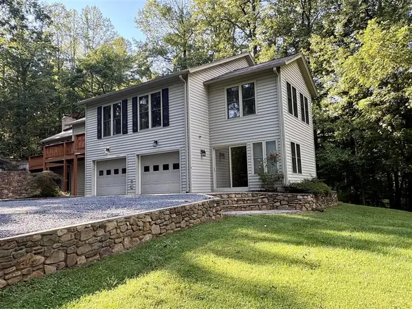 430 S Oakwood, Troutville, VA 24175