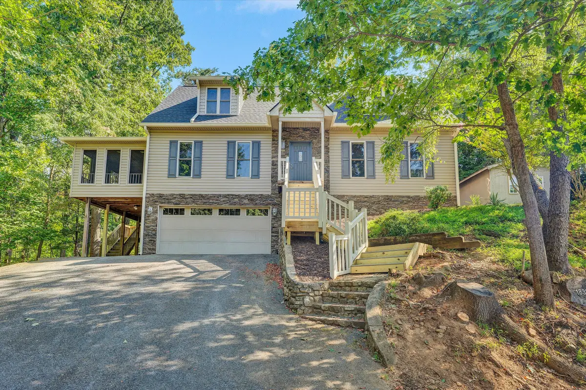 1833 Melissa, Vinton, VA 24179 - #1