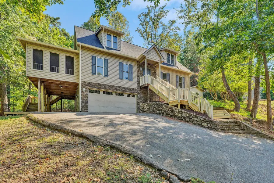 1833 Melissa, Vinton, VA 24179 - #2