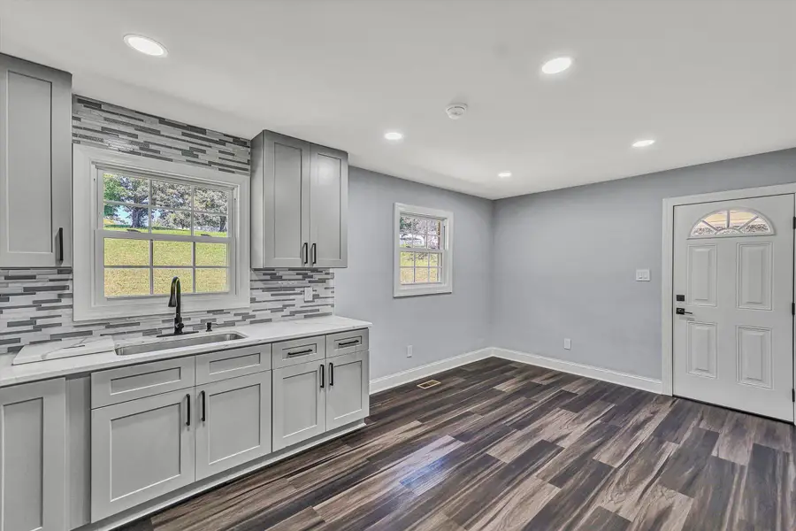 718 Perdue, Martinsville, VA 24112 - #2