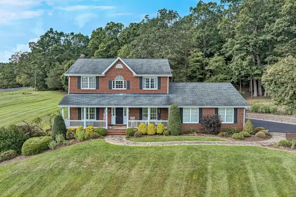 46 Old Church, Blue Ridge, VA 24064