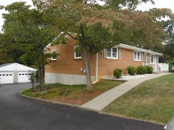 3601 Springvale, Roanoke, VA 24014