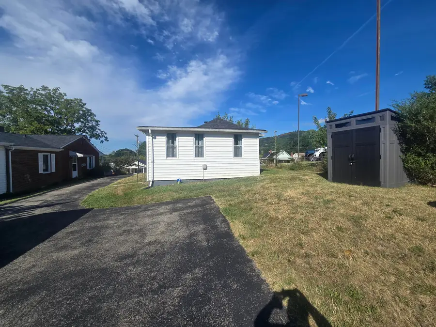 506 N Bruffey, Salem, VA 24153 - #2