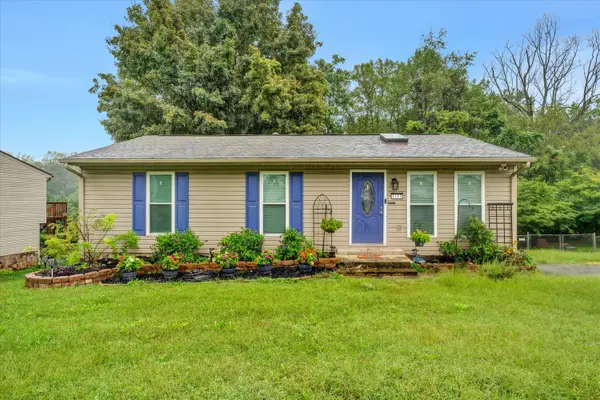 1140 Pedigo, Vinton, VA 24179