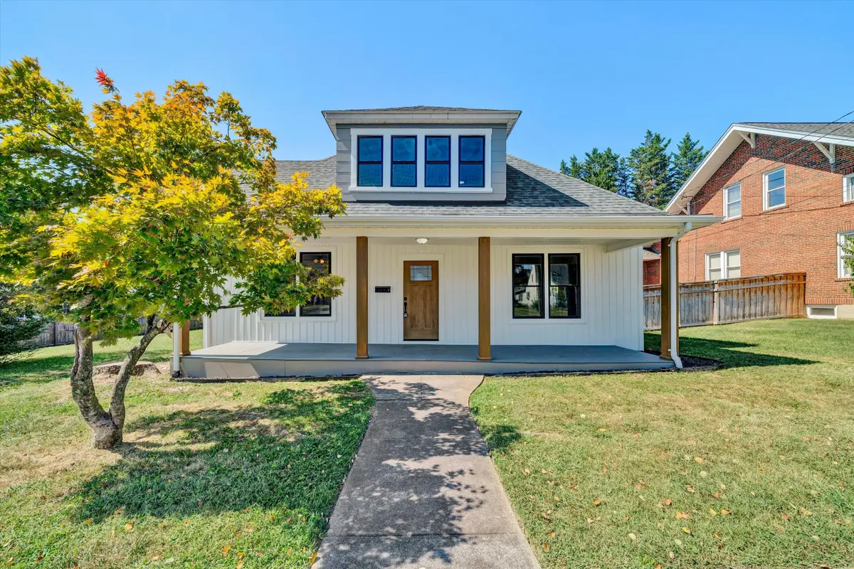 711 N Broad, Salem, VA 24153 - #1