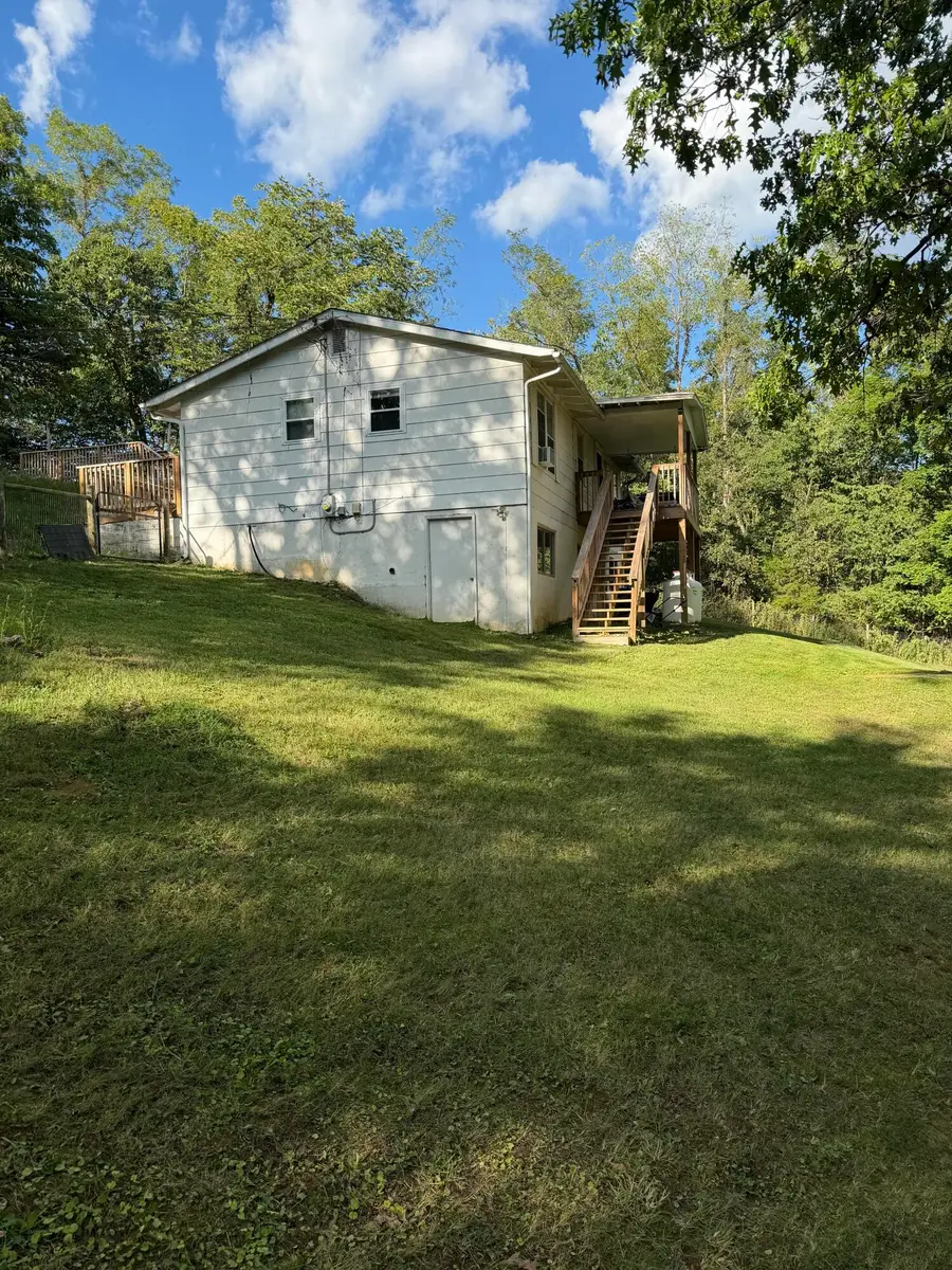 2402 Mount Pleasant Church, Fincastle, VA 24090 - #3