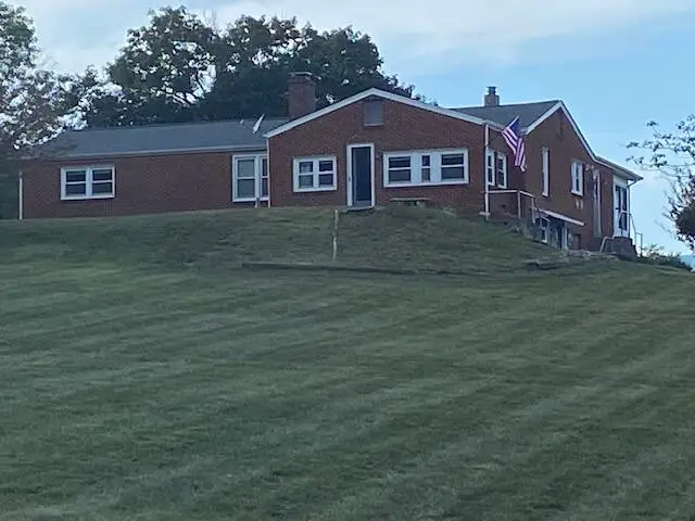 819 Sprinkle, Fincastle, VA 24090 - #2