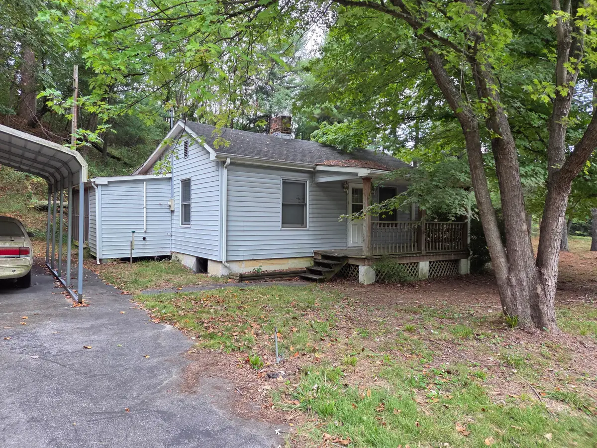 2611 Creekside, Salem, VA 24153 - #1