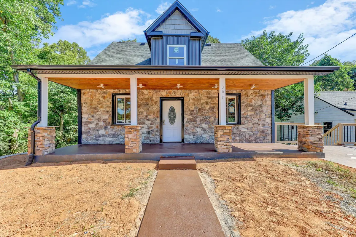 307 Greyson, Martinsville, VA 24112 - #1