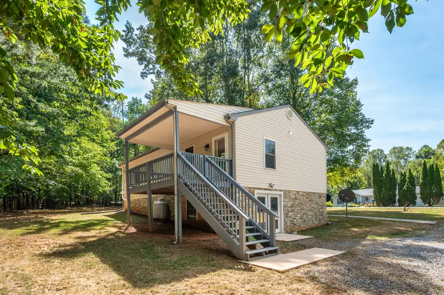 2120 Eagle Point, Huddleston, VA 24104 - #2